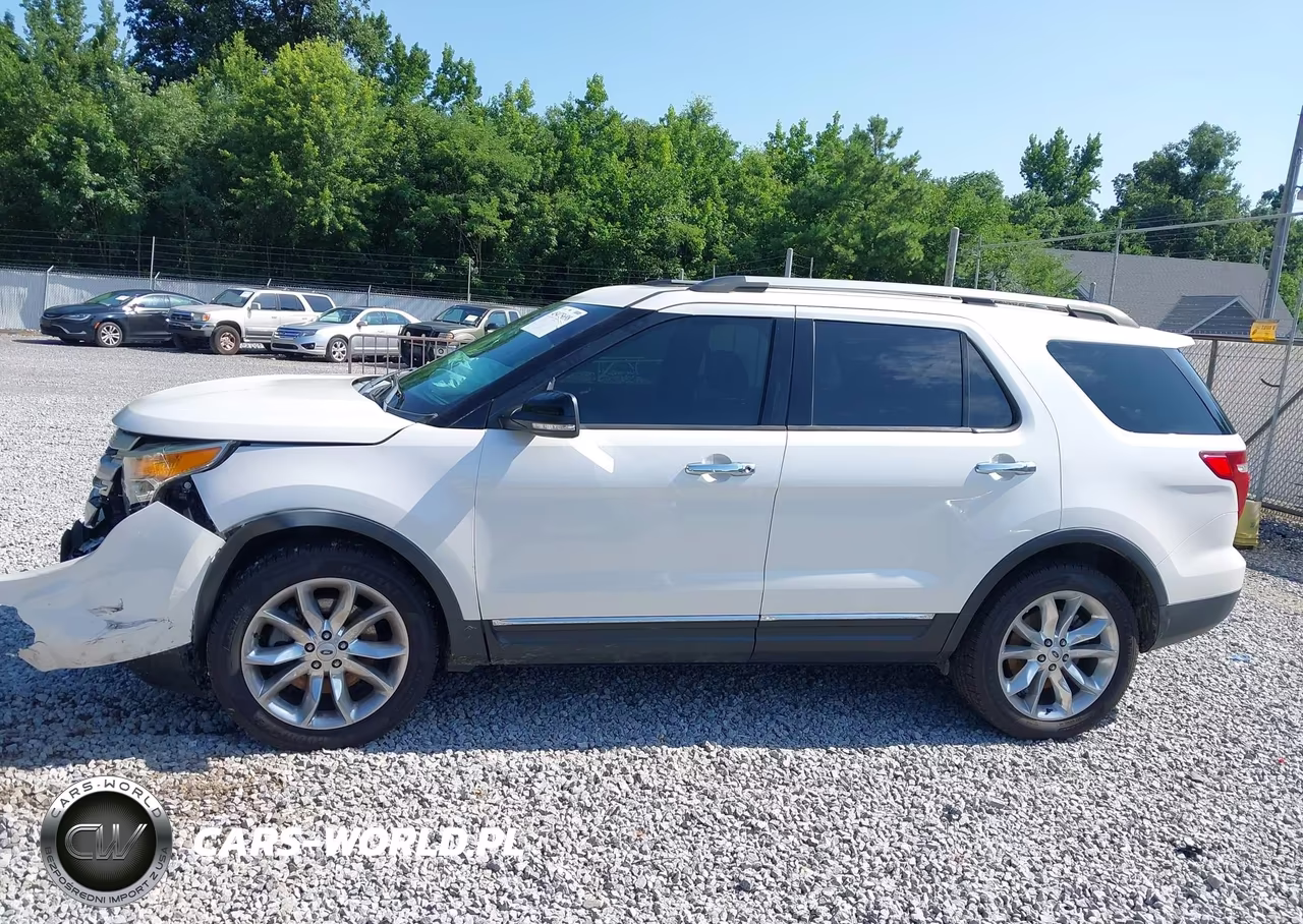 2015 Ford Explorer Xlt VIN:1FM5K8D82FGB09828 - 14