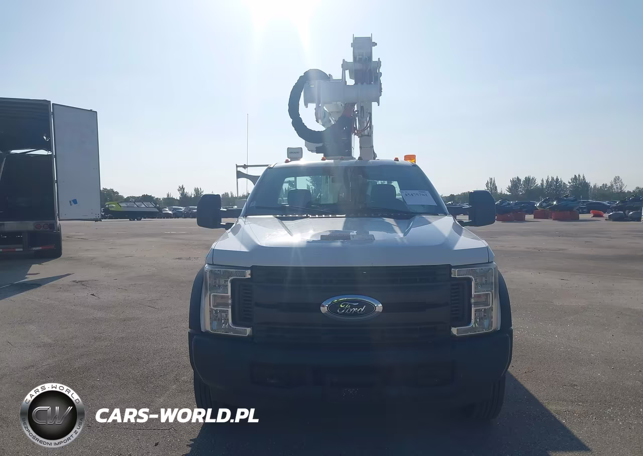 2017 Ford F-550 Chassis Xl-Xlt VIN:1FDUF5GT6HEE22040 - 15