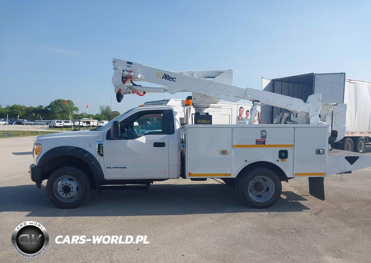 2017 Ford F-550 Chassis Xl-Xlt VIN:1FDUF5GT6HEE22040 - 17