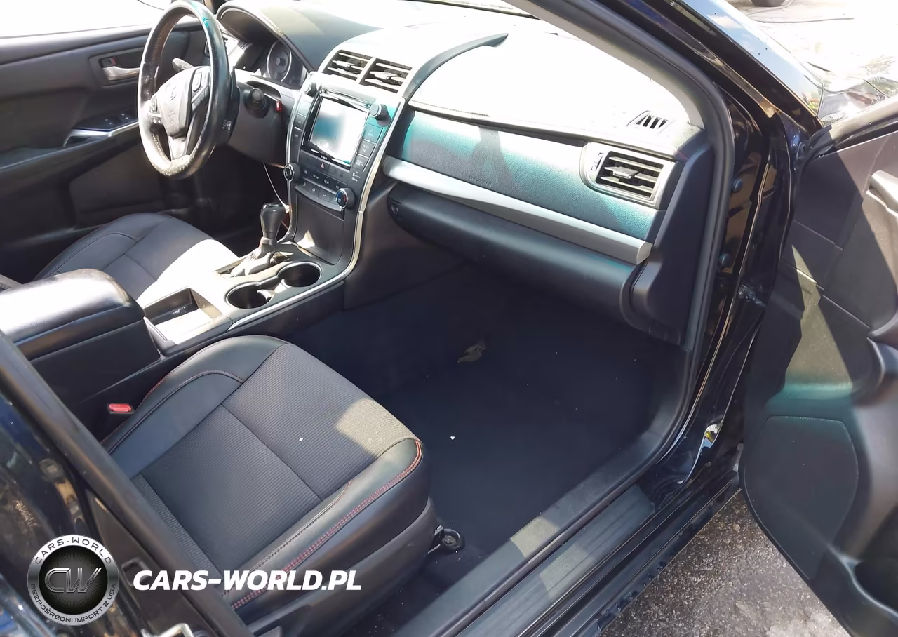 2017 Toyota Camry Se VIN:4T1BF1FK8HU300231 - 5