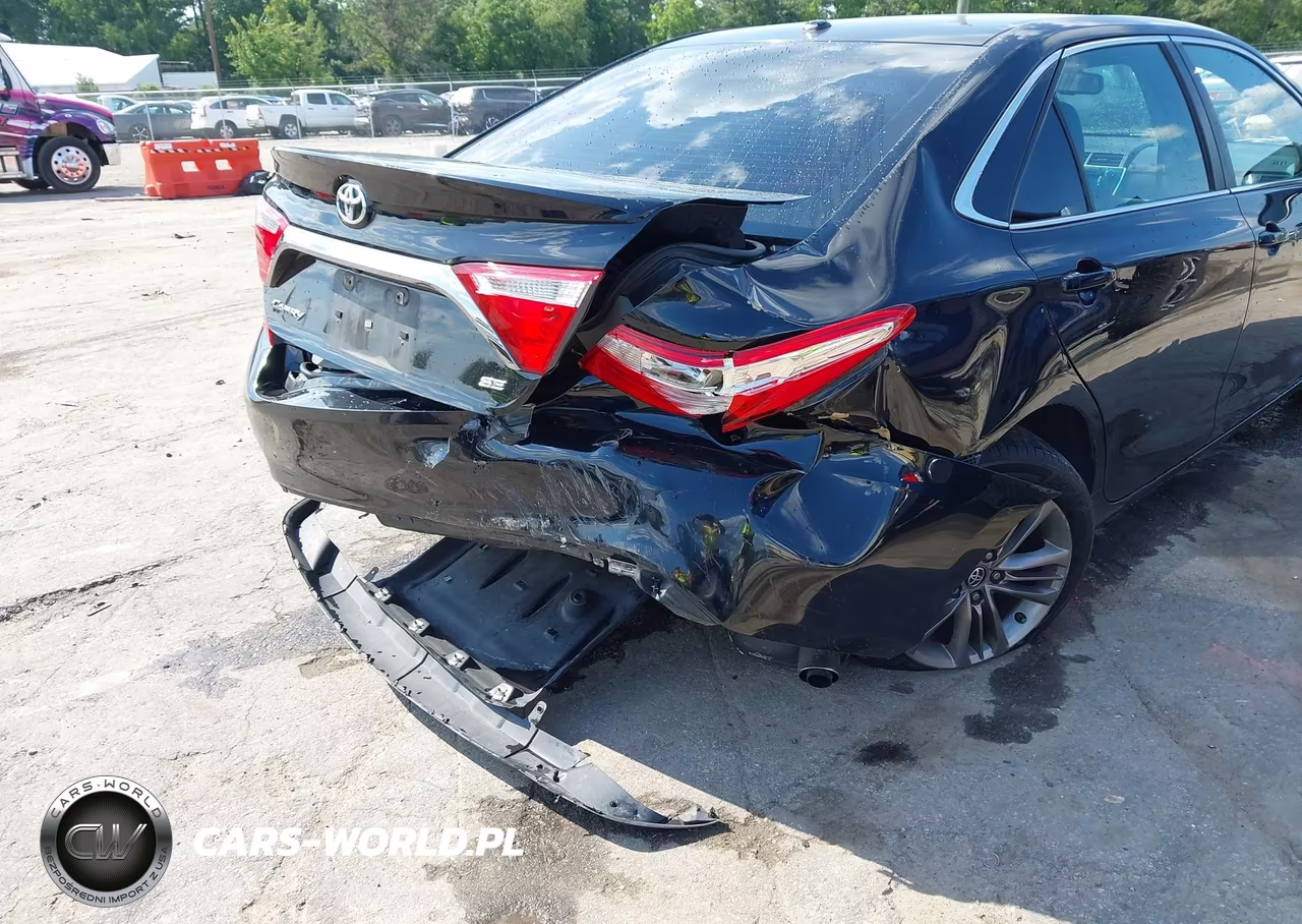 2017 Toyota Camry Se VIN:4T1BF1FK8HU300231 - 6