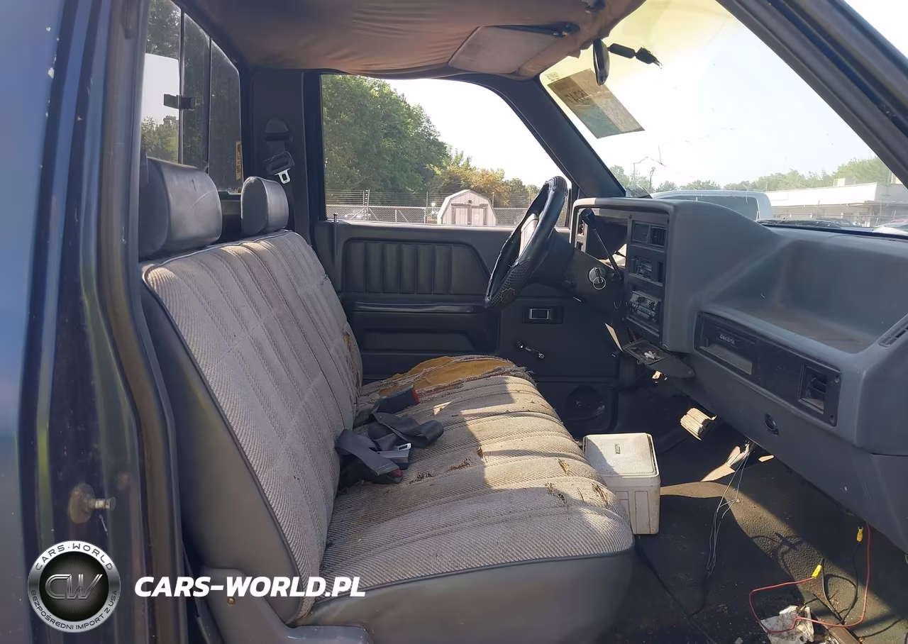 1990 Dodge Dakota VIN:1B7FL26X4LS718659 - 5