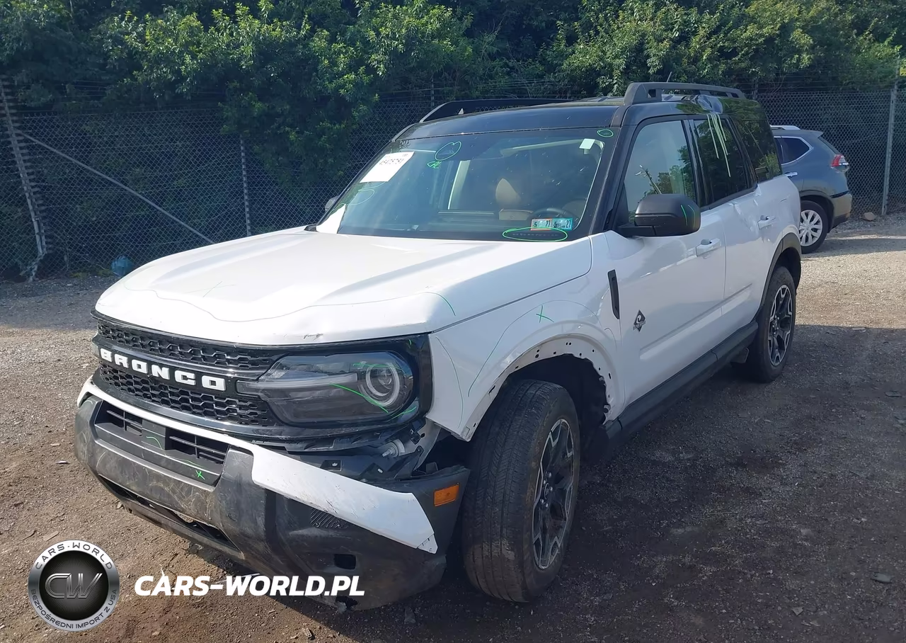2025 Ford Bronco Sport Outer Banks VIN:3FMCR9CN7SRE36583 - 6