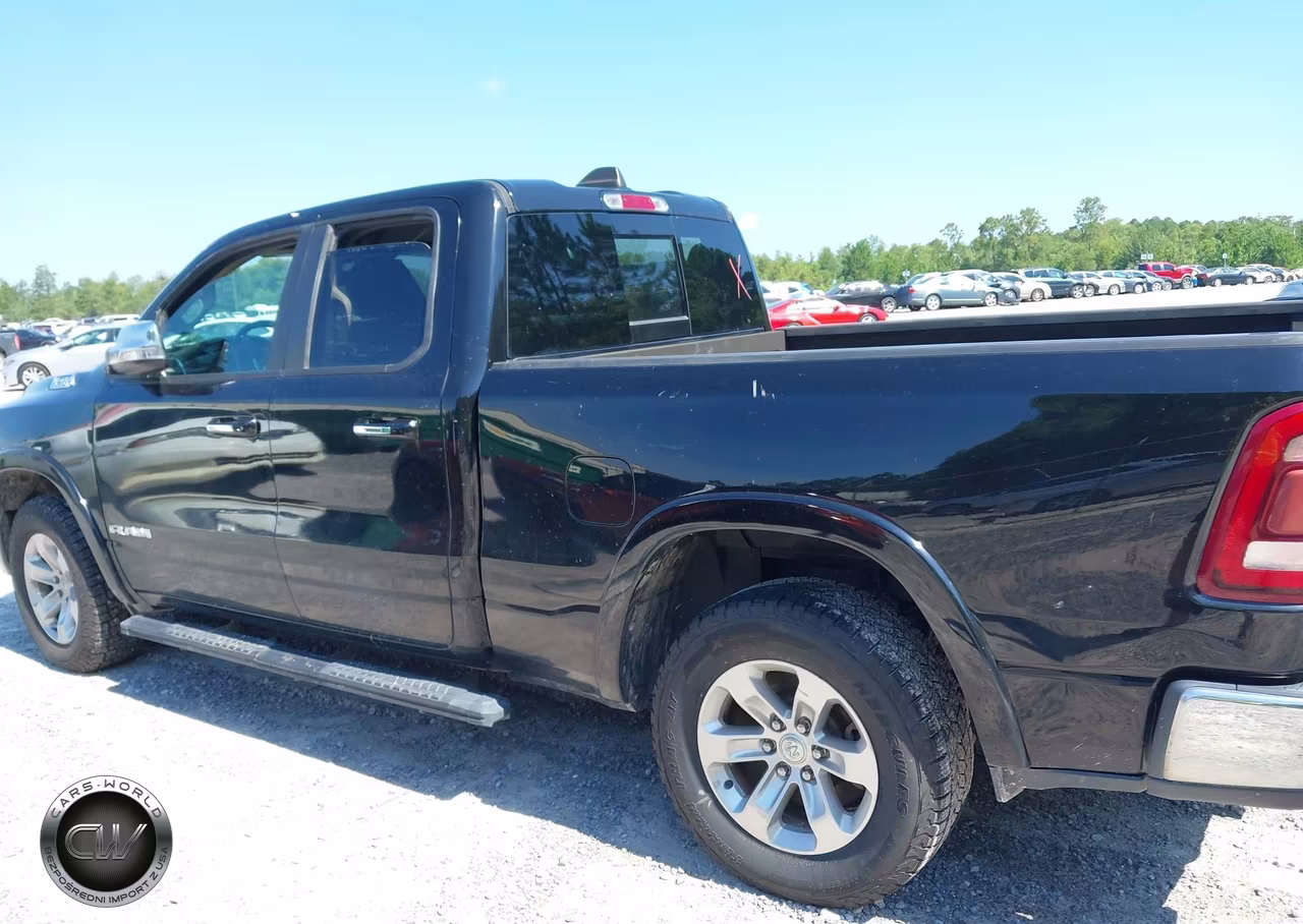 2020 Ram 1500 Laramie 4X4 6'4 Box VIN:1C6SRFDT9LN281378 - 15