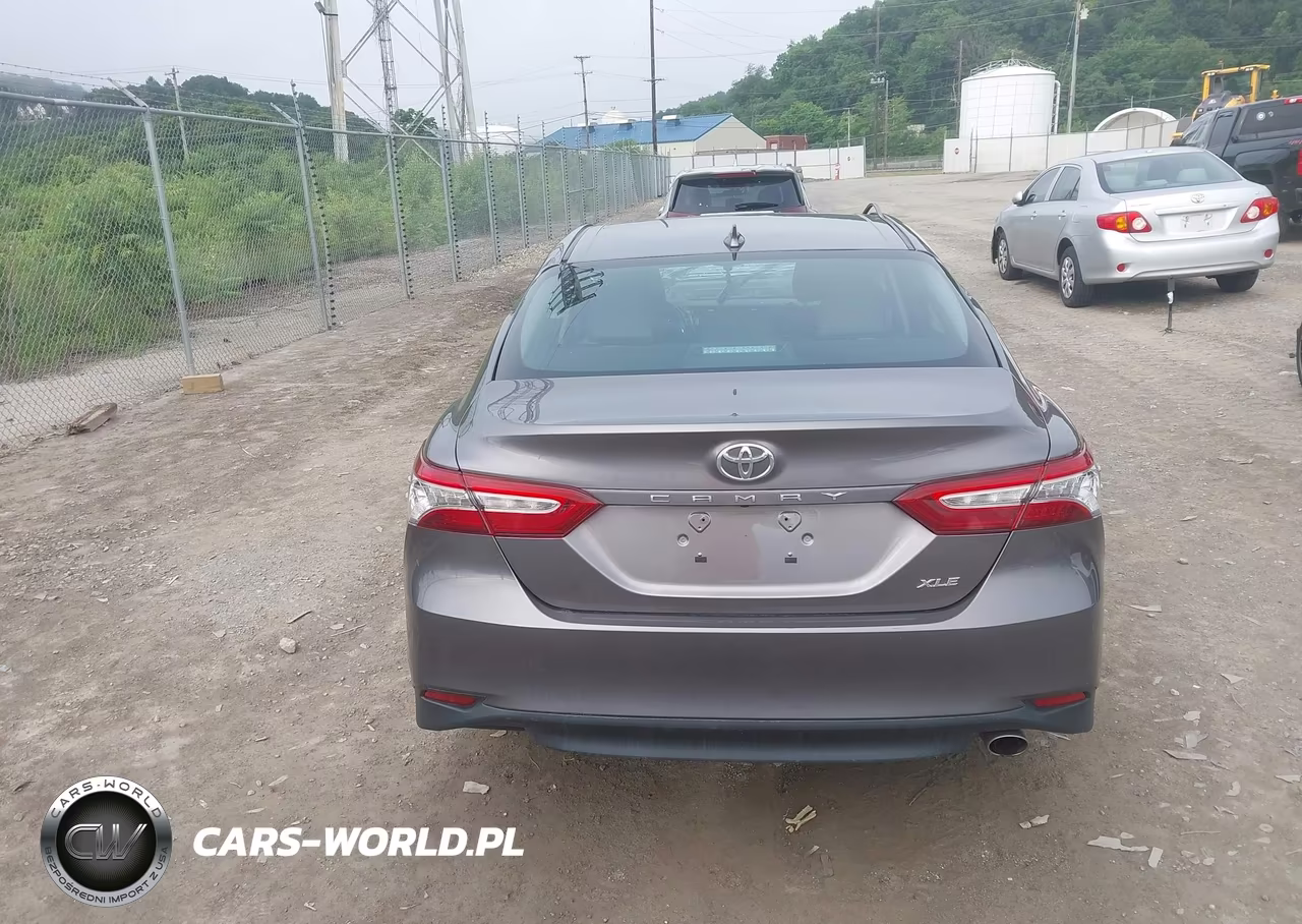 2020 Toyota Camry Xle VIN:4T1F11AK5LU392219 - 15