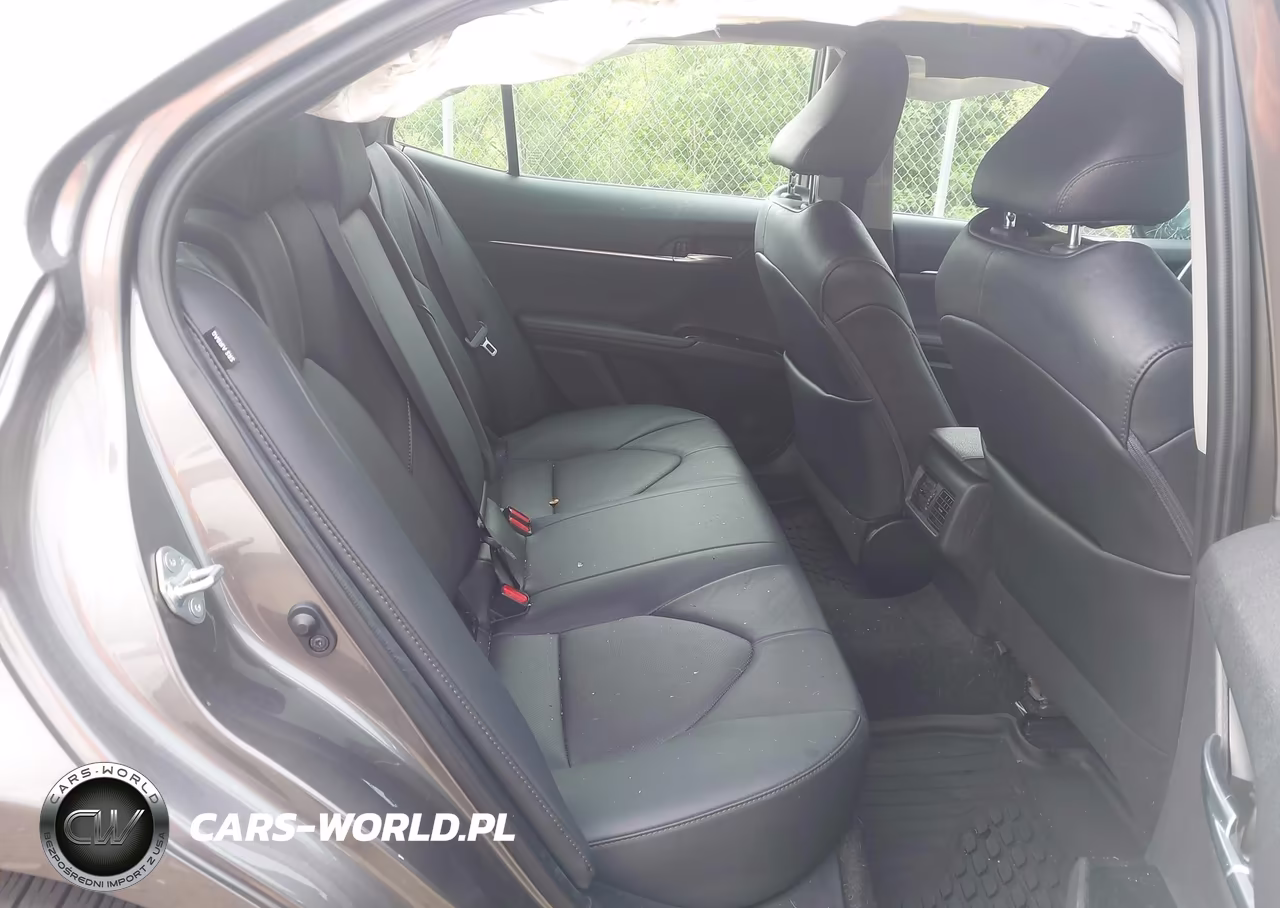 2020 Toyota Camry Xle VIN:4T1F11AK5LU392219 - 8