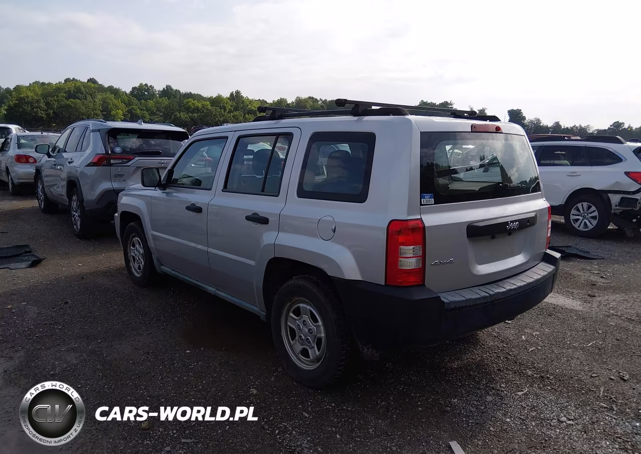 2010 Jeep Patriot Sport VIN:1J4NF2GBXAD572754 - 3