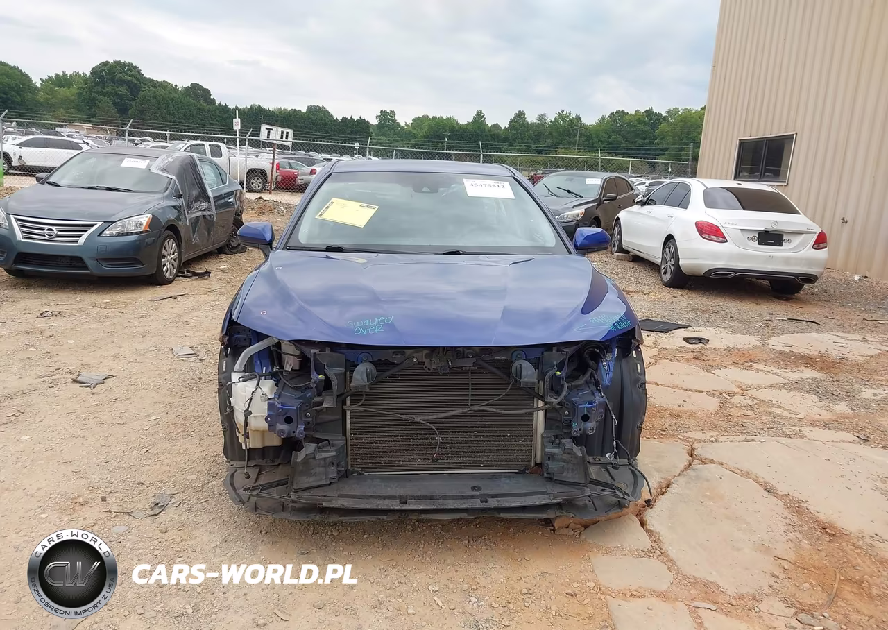 2018 Toyota Camry Le VIN:4T1B11HK3JU524637 - 13