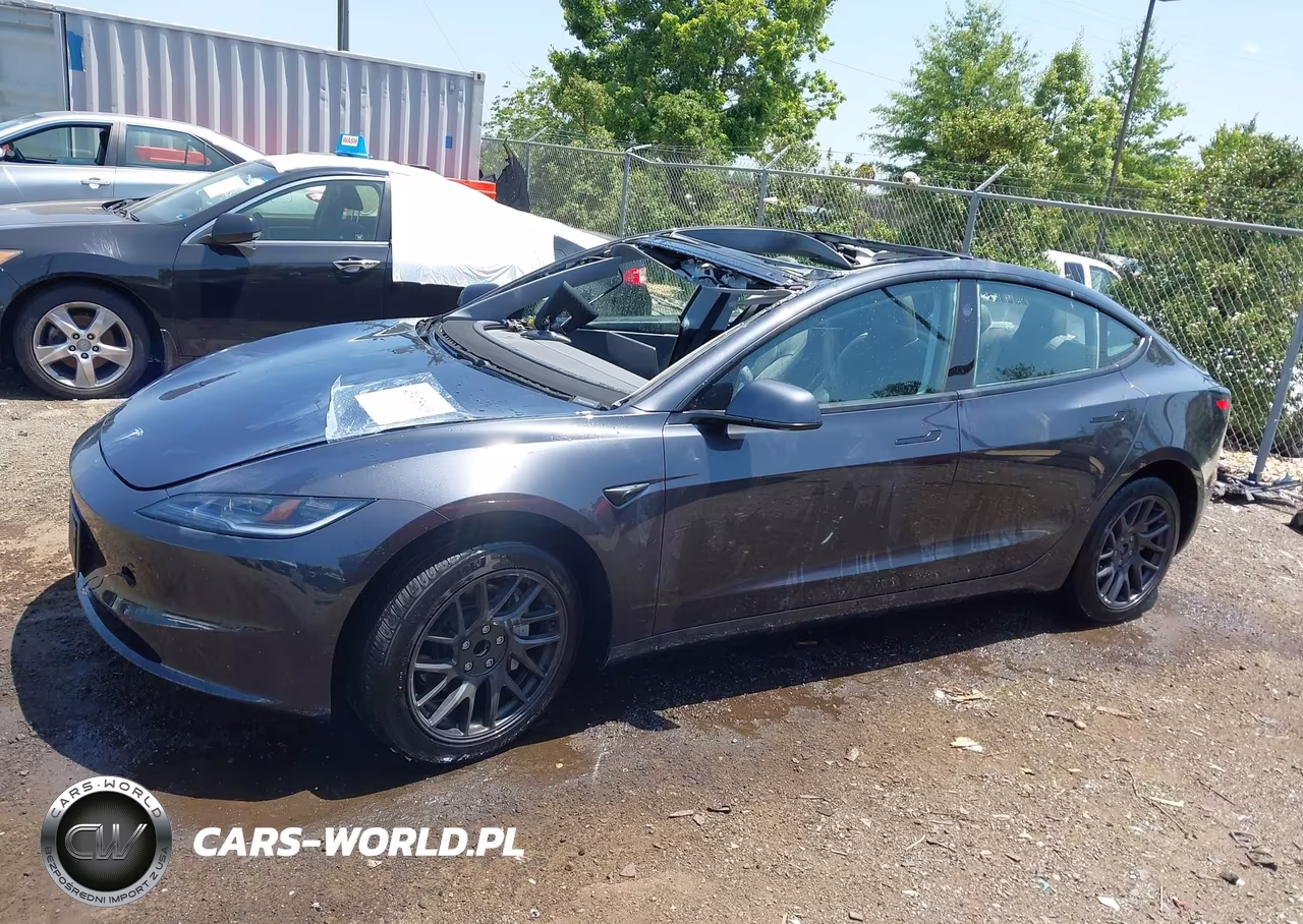 2025 Tesla Model 3 Long Range Rear-Wheel Drive-Standard Rear-Wheel Drive VIN:5YJ3E1EAXSF035865 - 15
