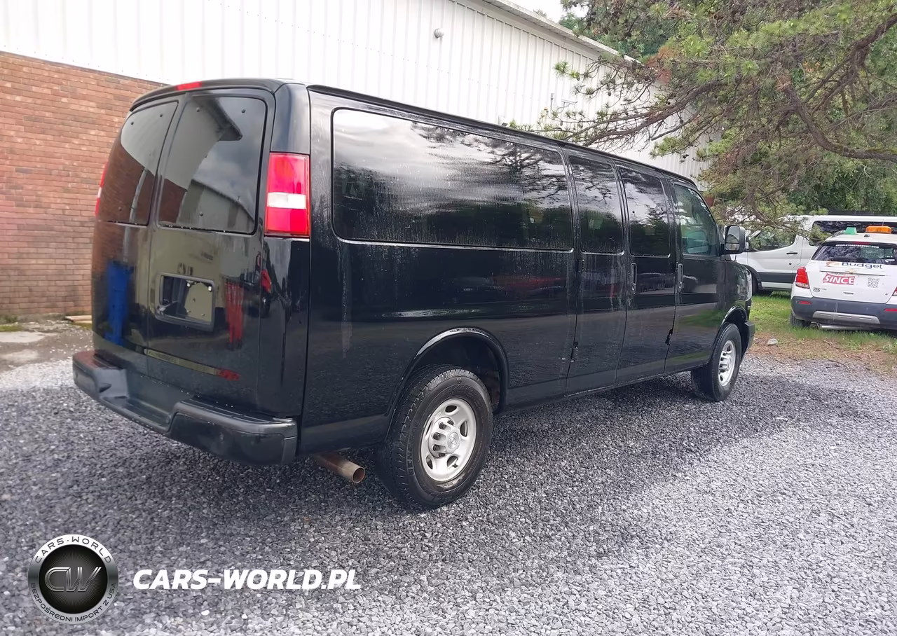 2019 Chevrolet Express 3500 Ls VIN:1GAZGNFG0K1342252 - 4