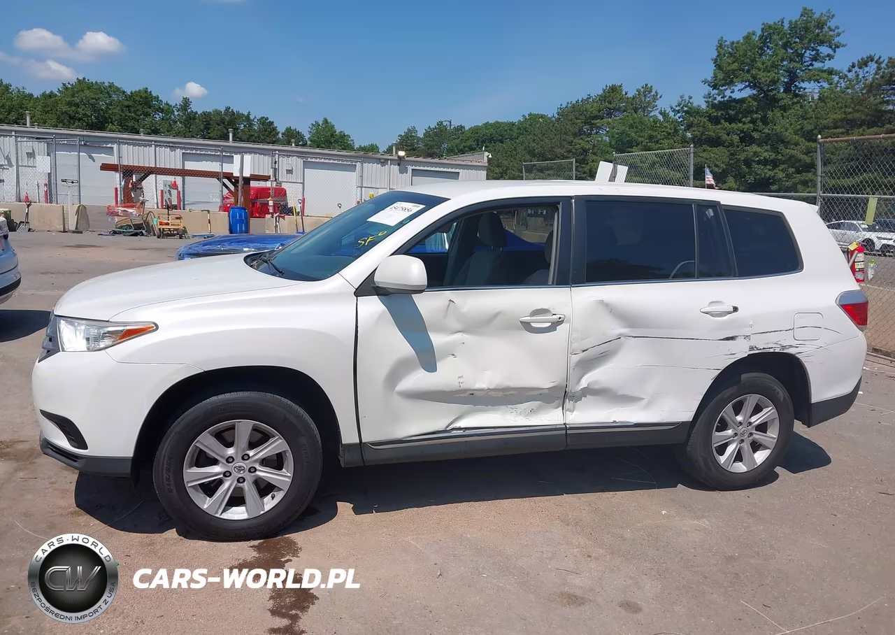2013 Toyota Highlander Base V6 VIN:5TDZK3EH7DS105073 - 14