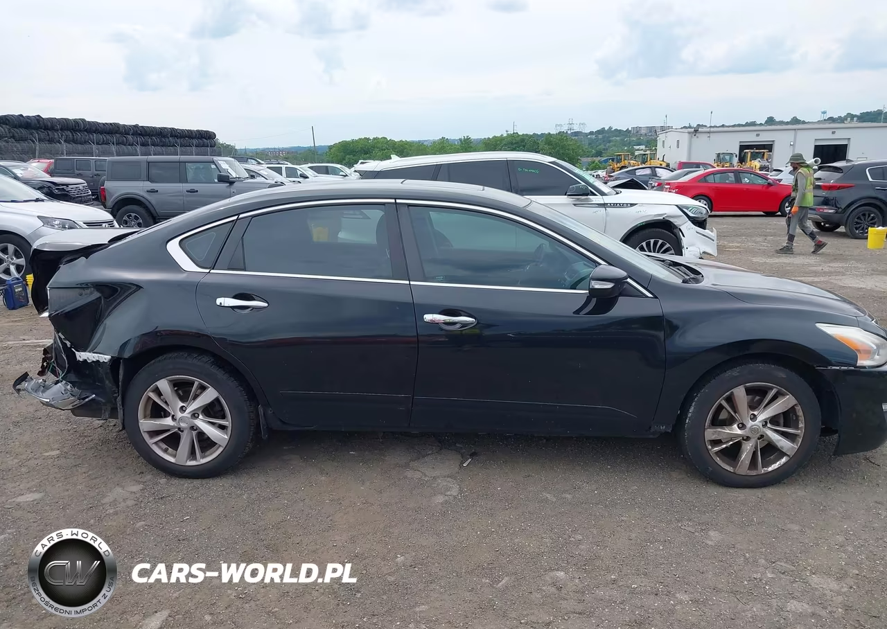 2015 Nissan Altima 2.5 Sv VIN:1N4AL3AP4FC598728 - 13