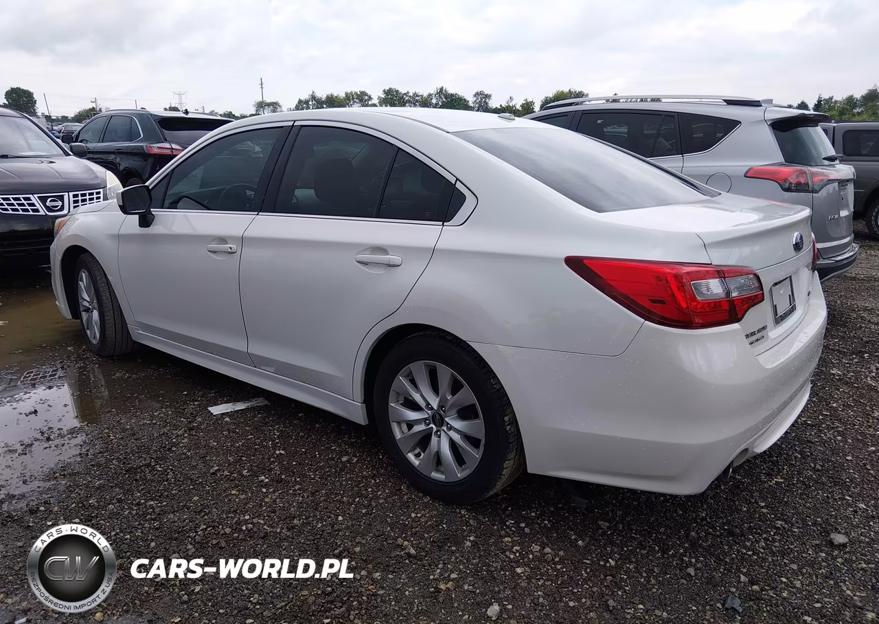 2015 Subaru Legacy 2.5I Premium VIN:4S3BNBD6XF3023166 - 3