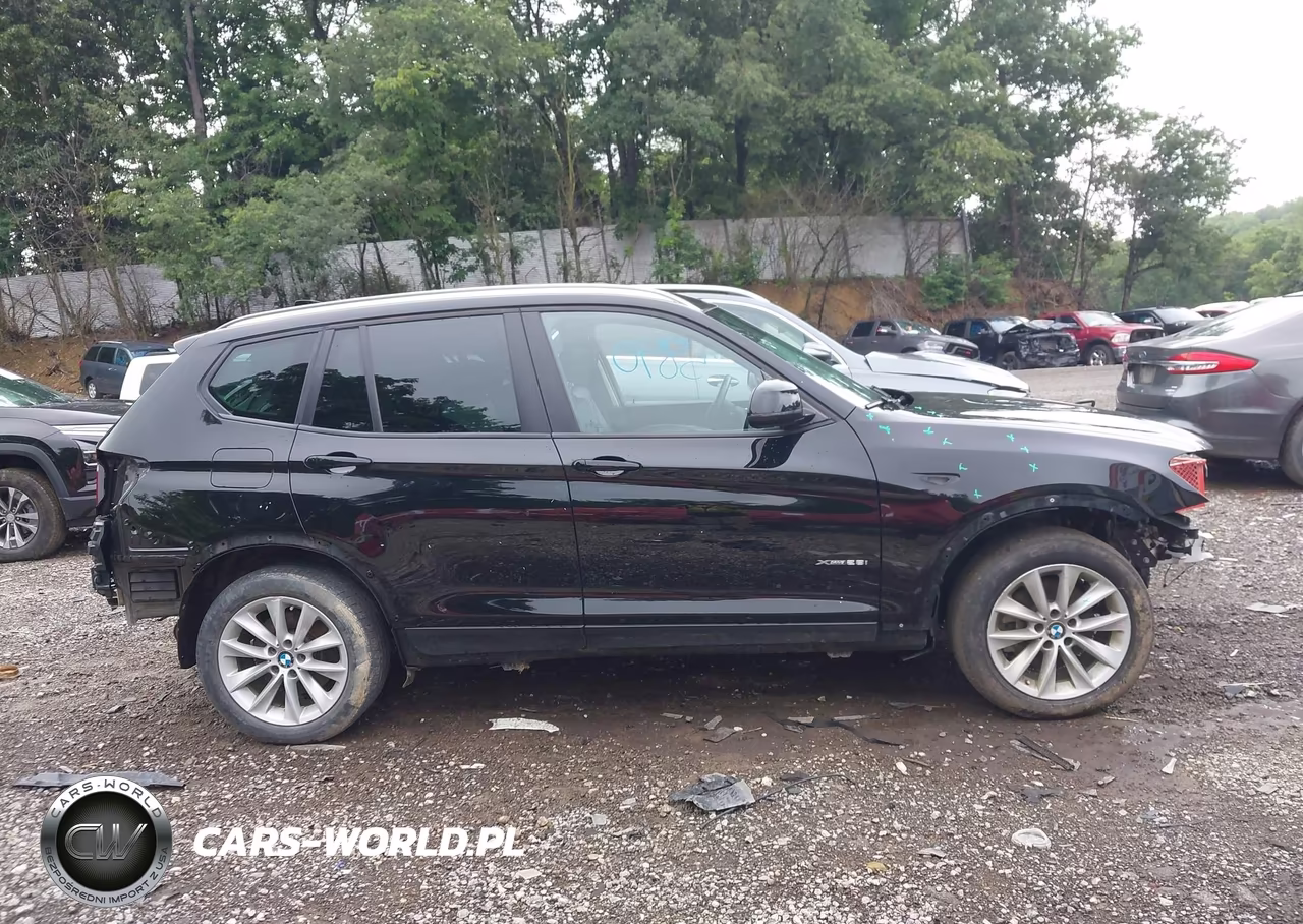 2017 BMW X3 xDrive28I VIN:5UXWX9C34H0T23414 - 13