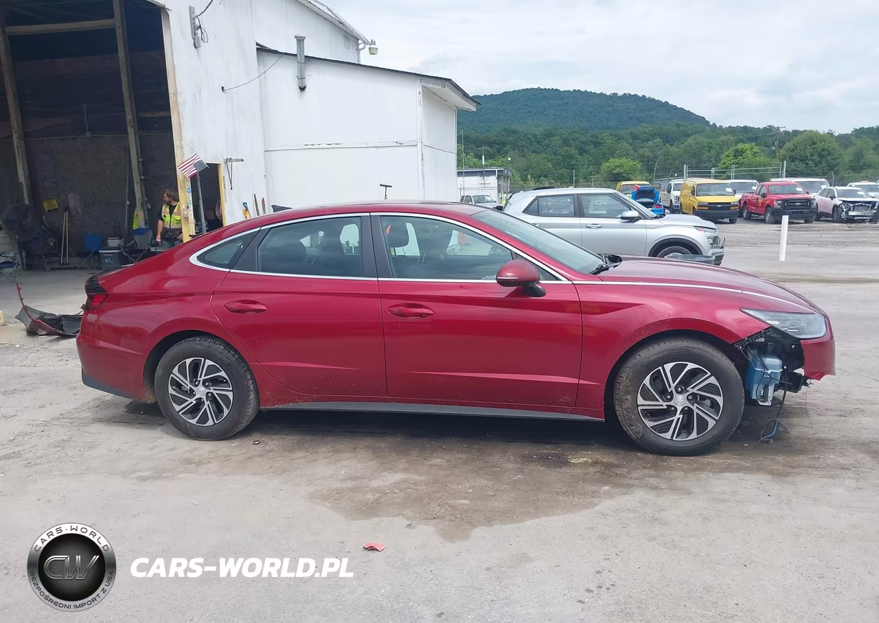 2023 Hyundai Sonata Hybrid Blue VIN:KMHL24JJ8PA076104 - 13