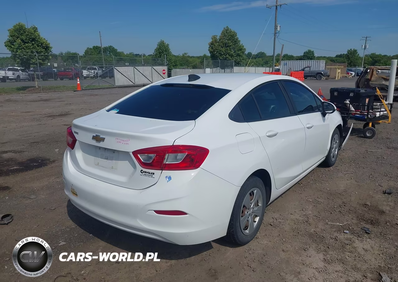 2017 Chevrolet Cruze Ls Auto VIN:1G1BC5SM9H7149449 - 4