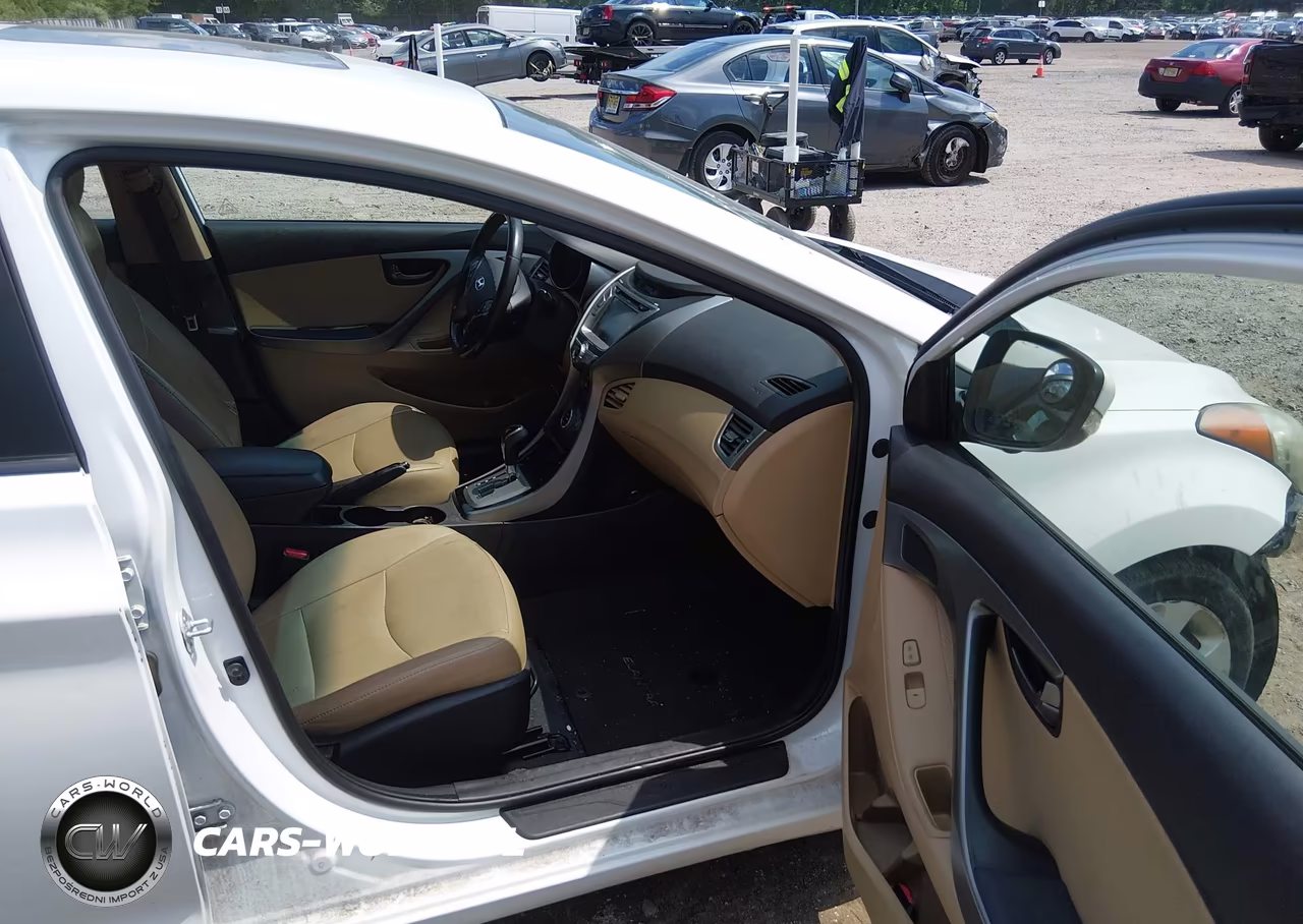 2013 Hyundai Elantra Limited VIN:5NPDH4AE6DH433083 - 5