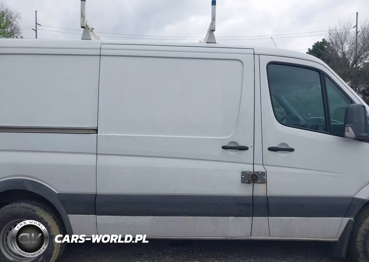 2017 Freightliner Sprinter 2500 Standard Roof V6 VIN:WDYPE7CD7HP573928 - 13
