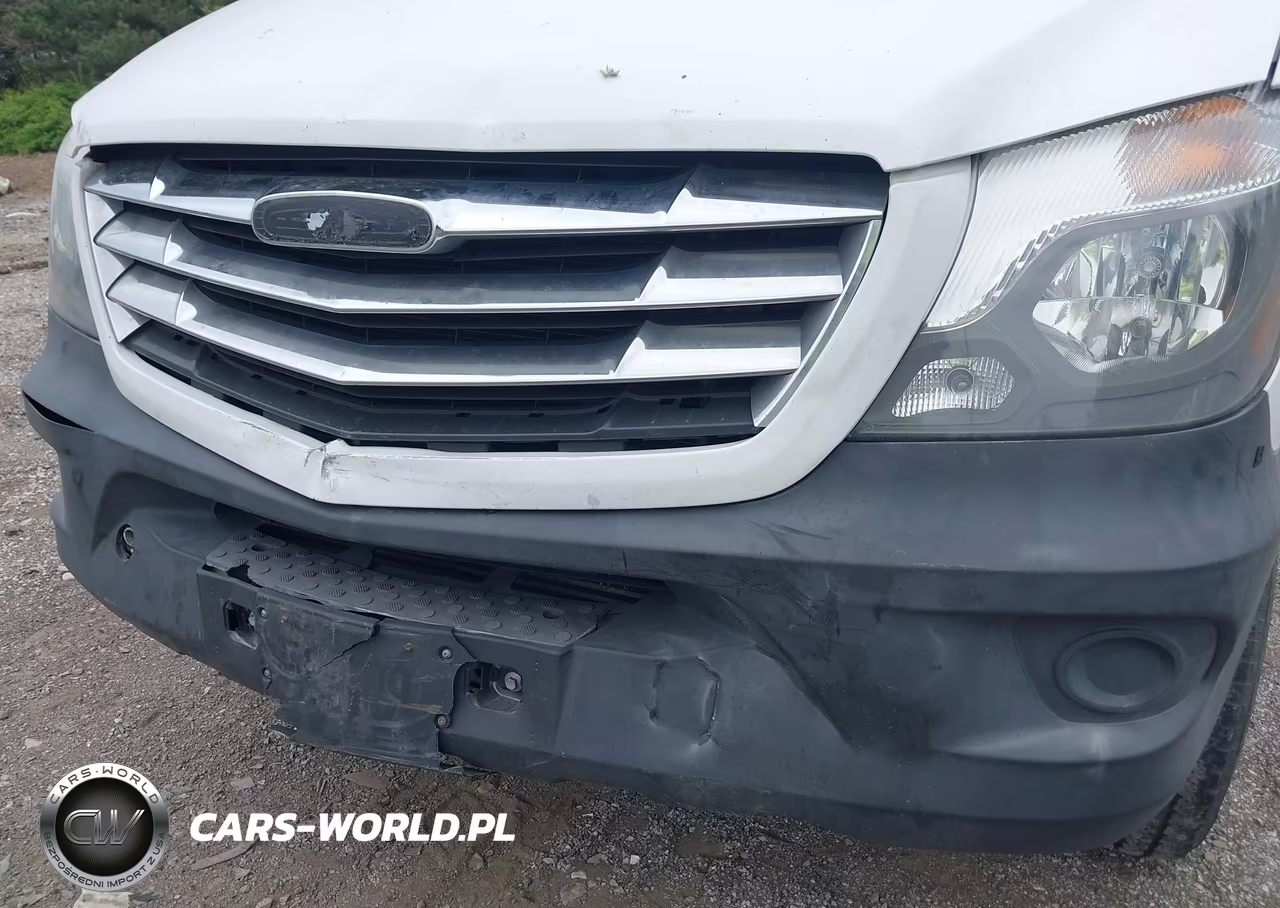 2017 Freightliner Sprinter 2500 Standard Roof V6 VIN:WDYPE7CD7HP573928 - 6