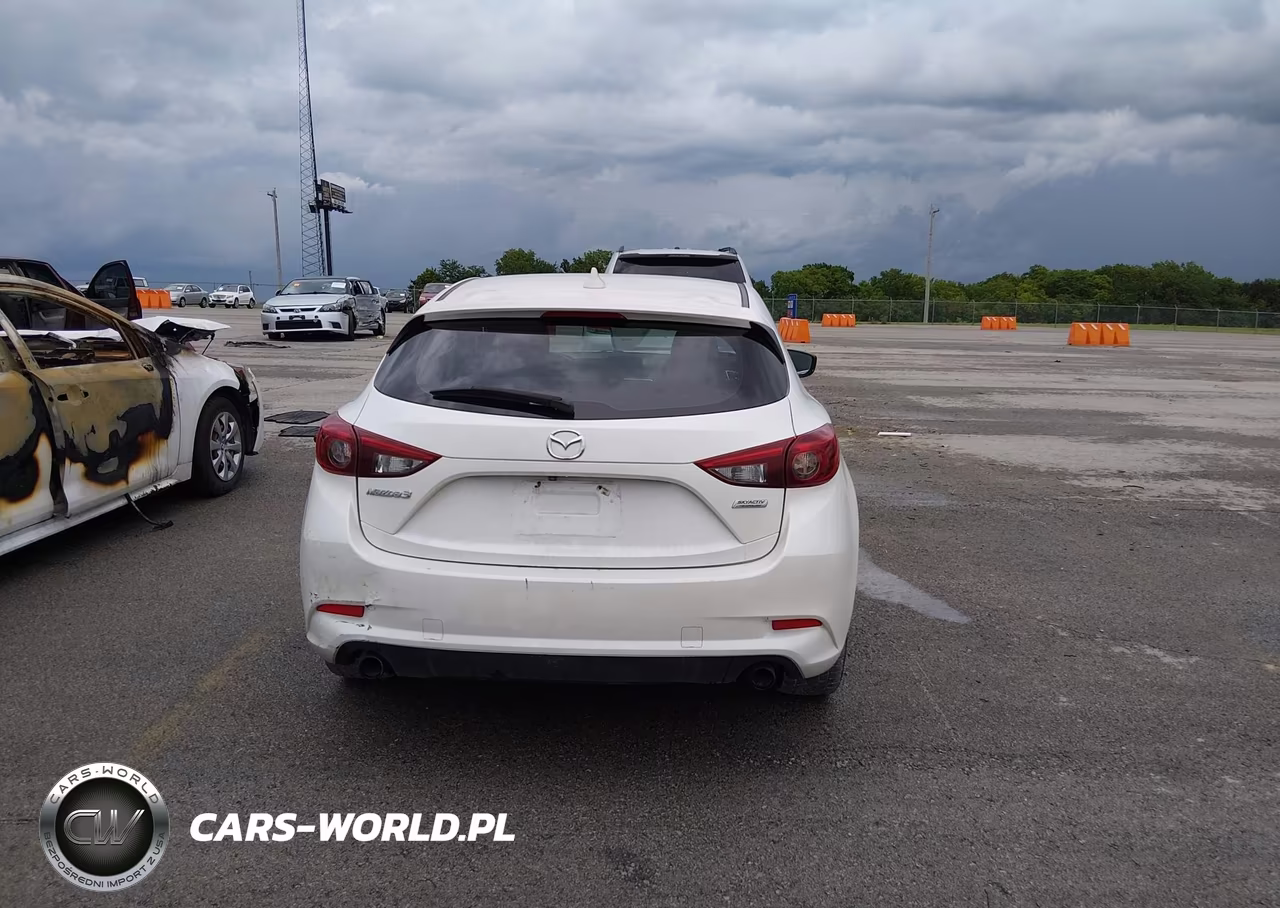 2017 Mazda Mazda3 Grand Touring VIN:JM1BN1M37H1114037 - 17