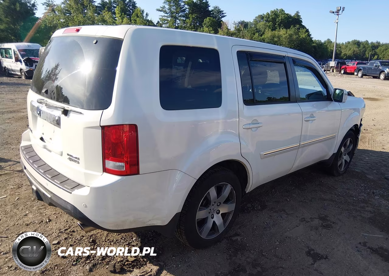 2015 Honda Pilot Touring VIN:5FNYF4H94FB037638 - 4
