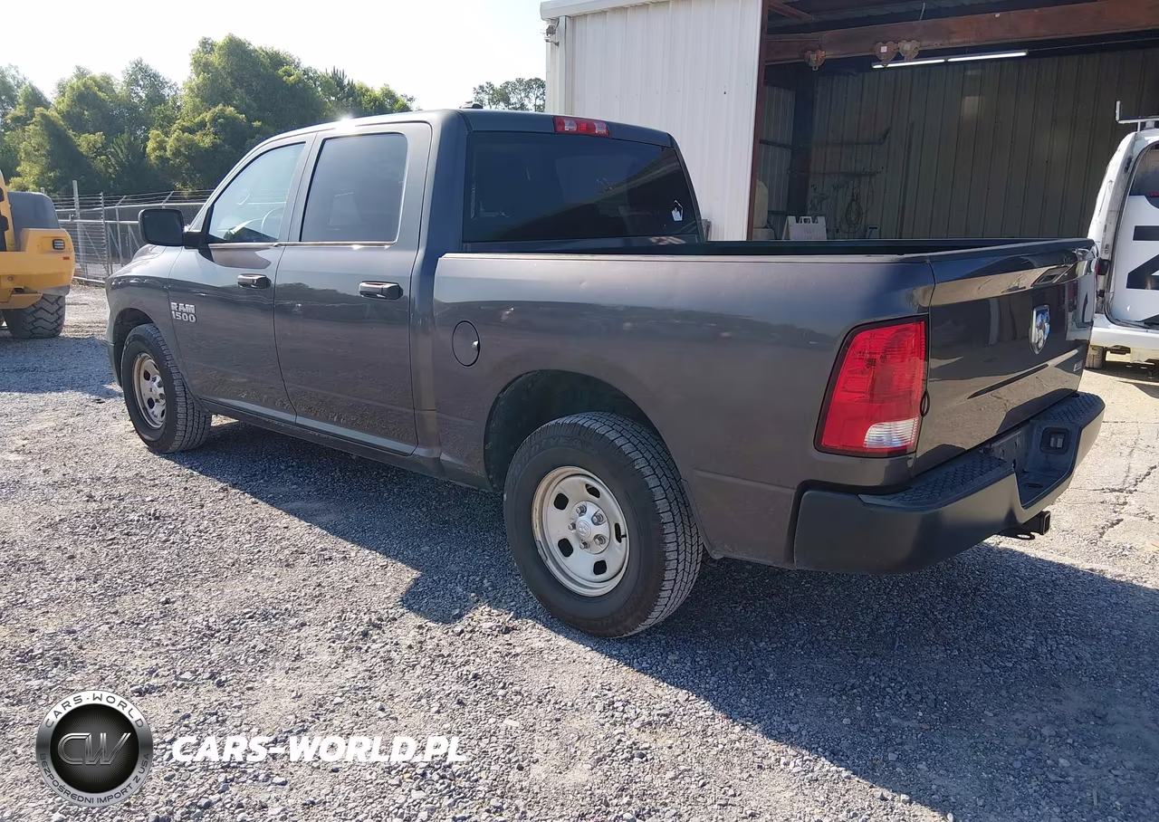 2018 Ram 1500 Tradesman 4X2 5'7 Box VIN:1C6RR6KG3JS317231 - 3