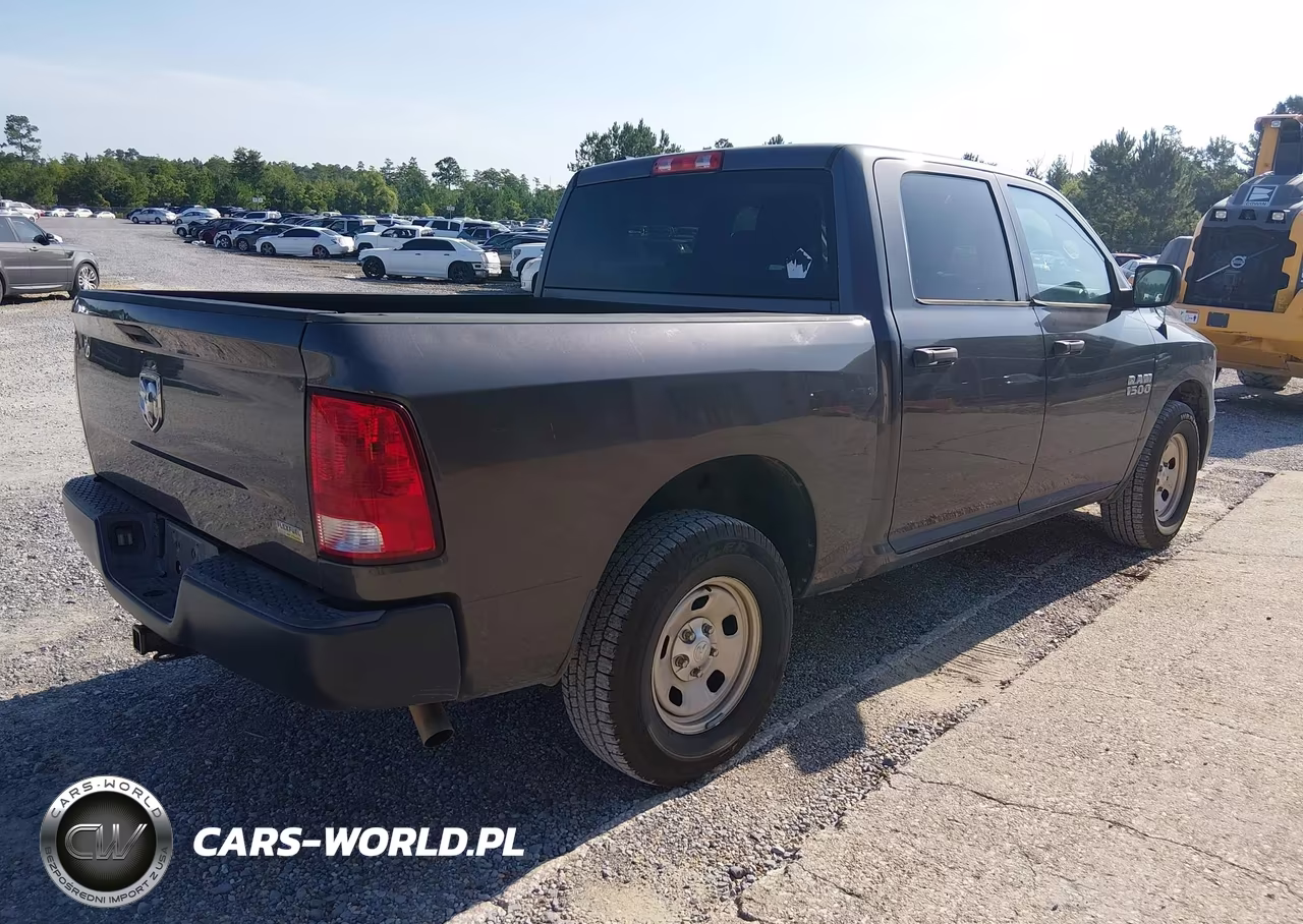2018 Ram 1500 Tradesman 4X2 5'7 Box VIN:1C6RR6KG3JS317231 - 4