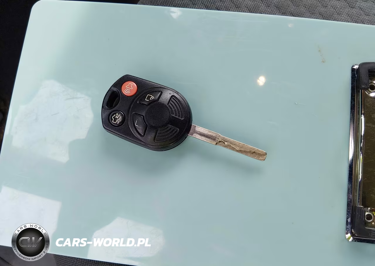 2017 Ford Escape Se VIN:1FMCU0GD3HUC73122 - 11