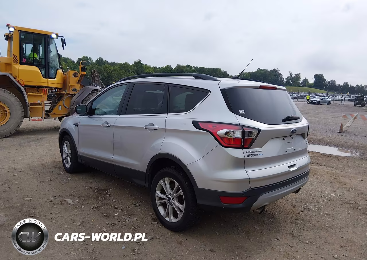 2017 Ford Escape Se VIN:1FMCU0GD3HUC73122 - 3