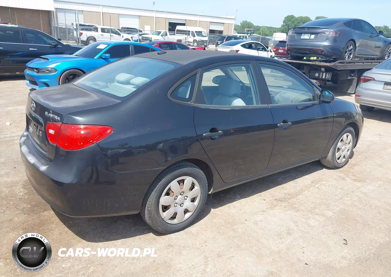 2009 Hyundai Elantra Gls VIN:KMHDU46D59U639418 - 4