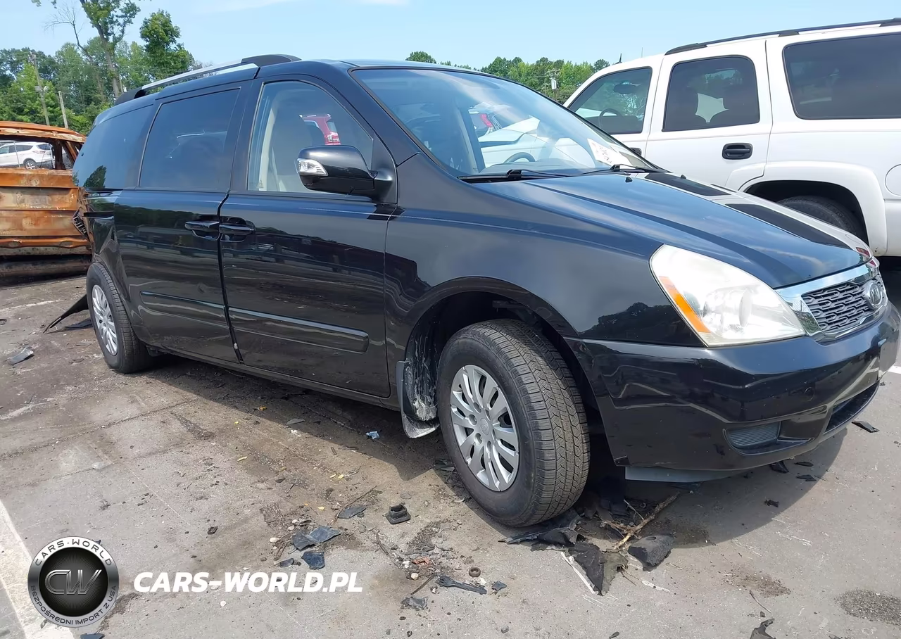 2012 Kia Sedona Lx