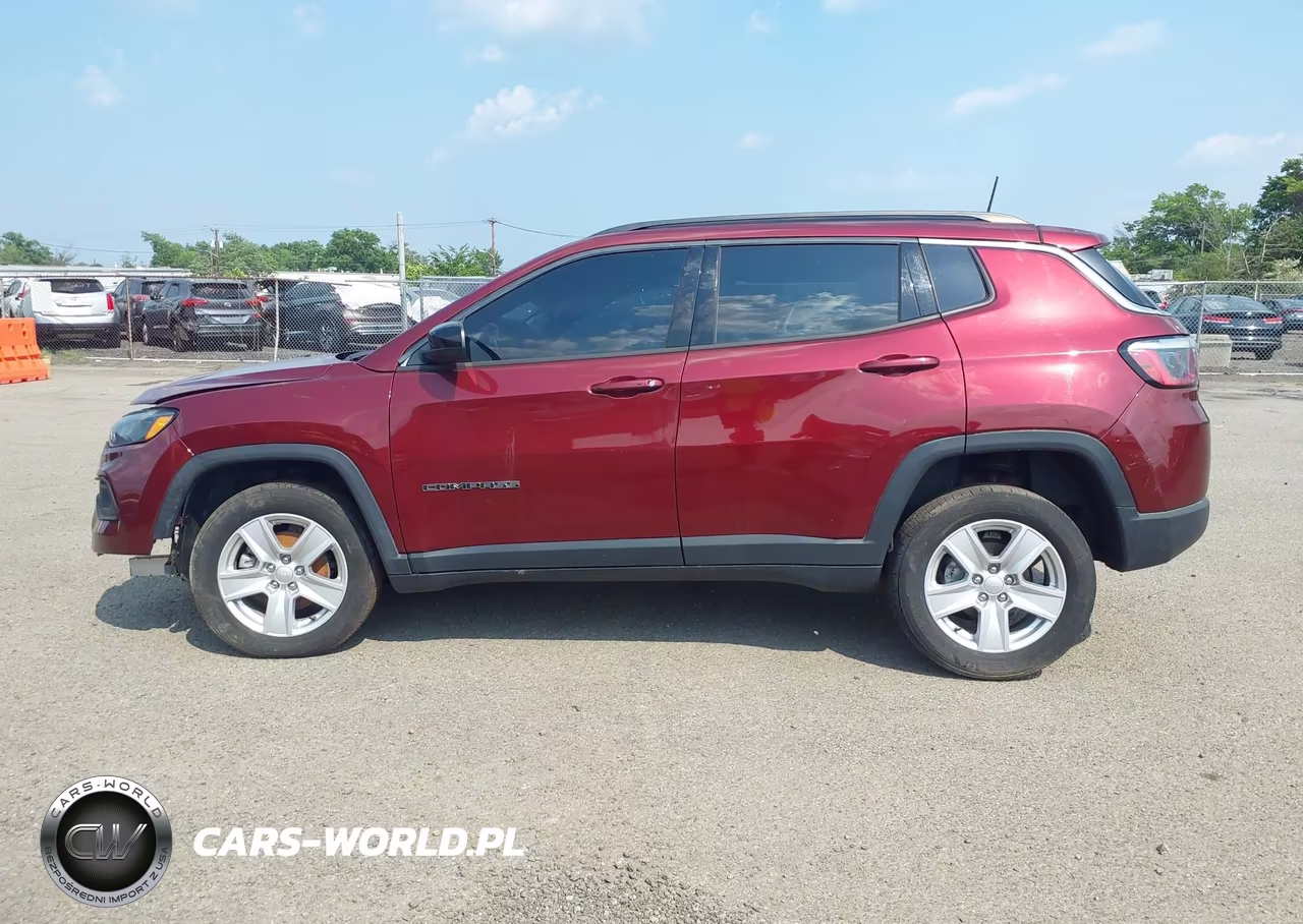 2022 Jeep Compass Latitude 4X4 VIN:3C4NJDBB7NT181410 - 14