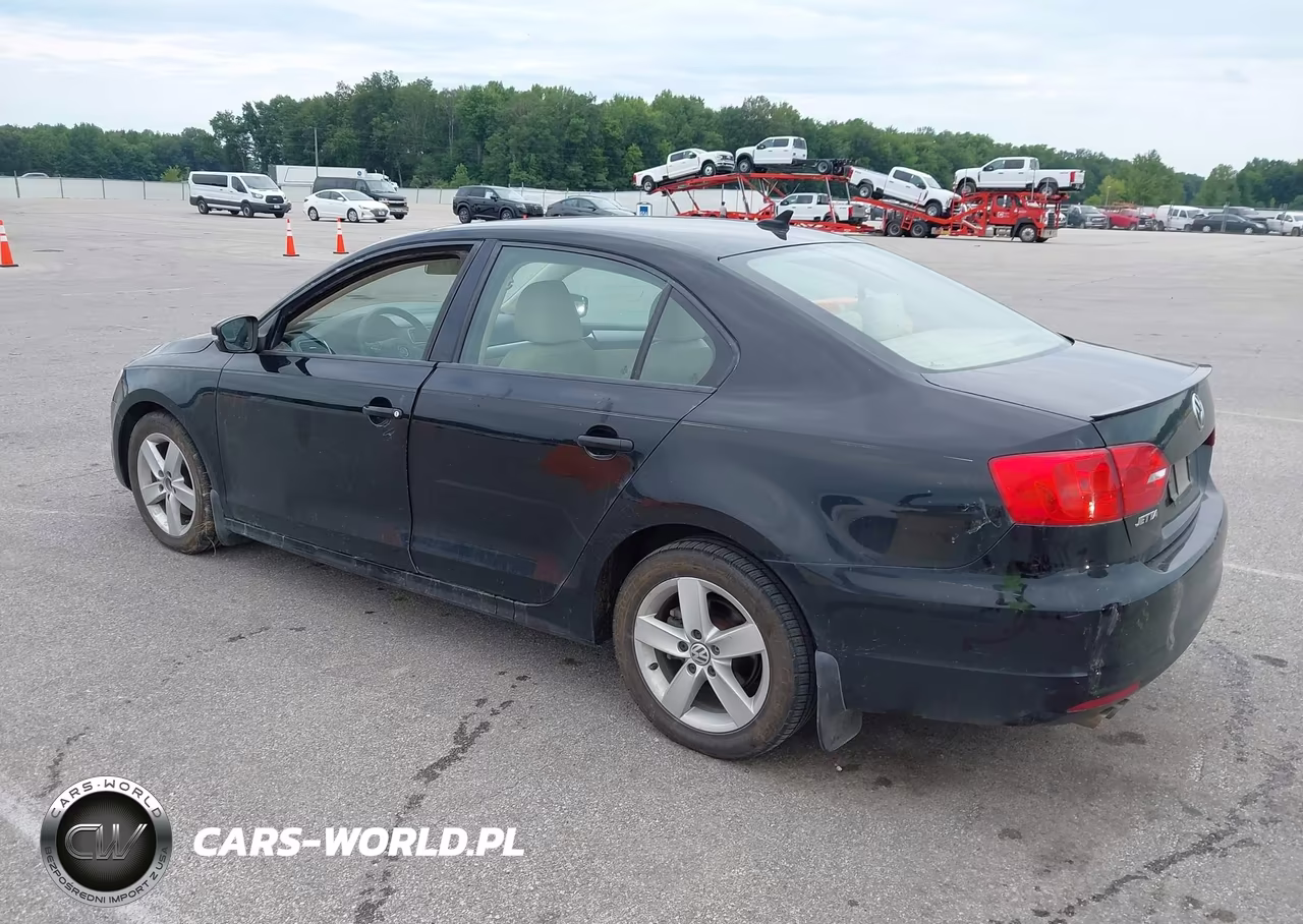 2011 Volkswagen Jetta 2.0L Tdi VIN:3VWLL7AJ0BM130572 - 3