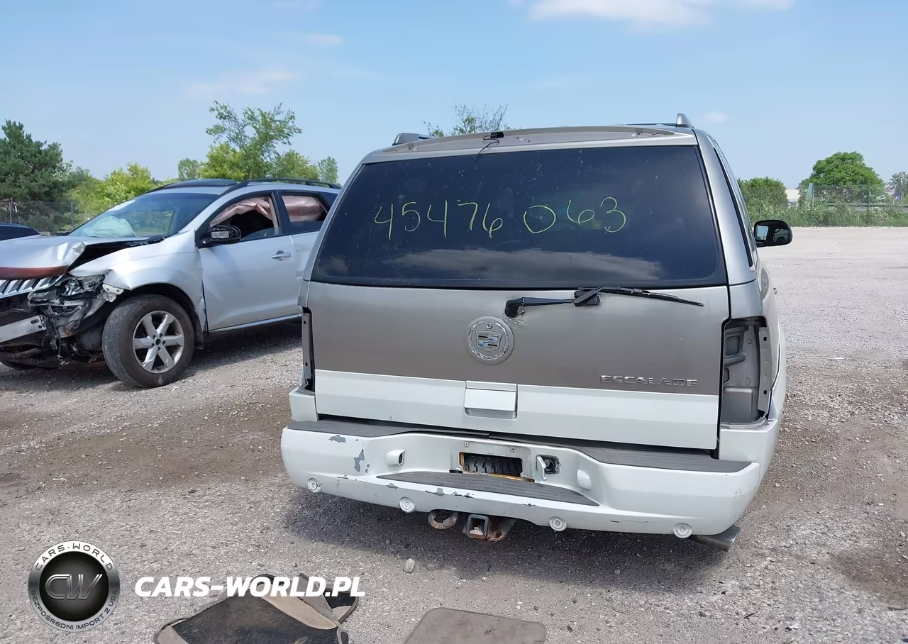 2002 Cadillac Escalade Standard VIN:1GYEK63N62R316828 - 11