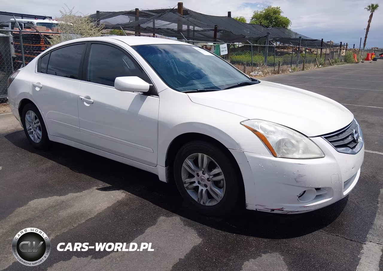 2010 Nissan Altima 2.5 S – zdjęcie 1 z 13