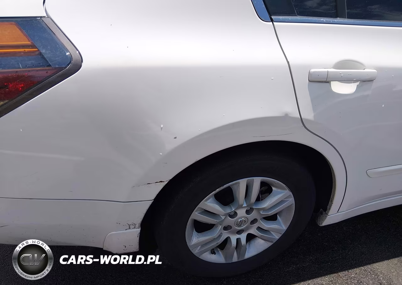 2010 Nissan Altima 2.5 S VIN:1N4AL2AP5AN476001 - 12