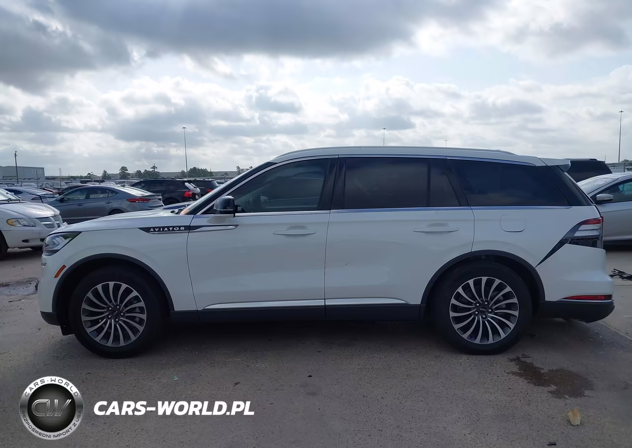 2024 Lincoln Aviator Premiere VIN:5LM5J6WC1RGL09657 - 15