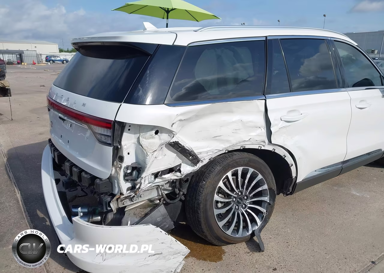 2024 Lincoln Aviator Premiere VIN:5LM5J6WC1RGL09657 - 6