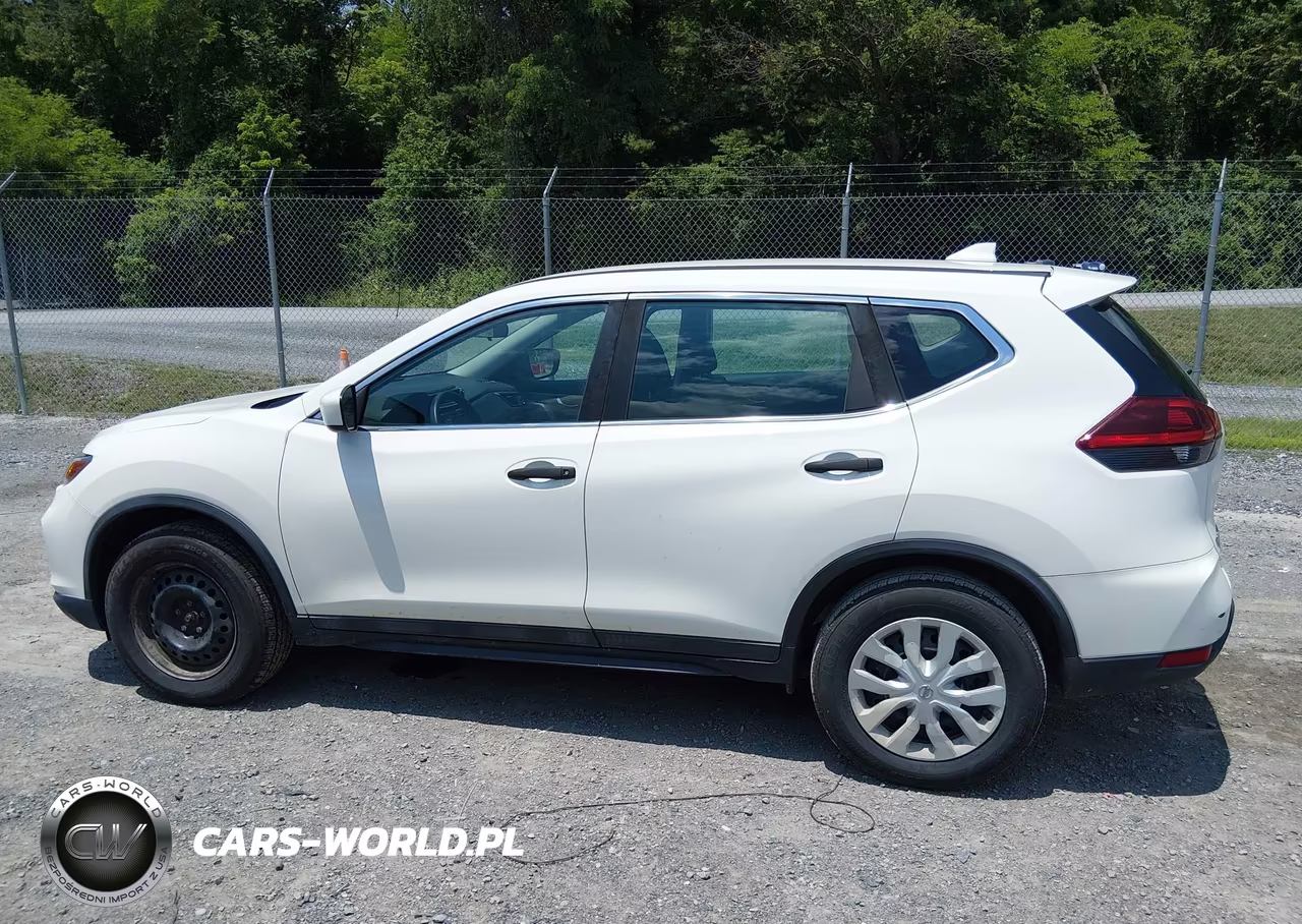 2018 Nissan Rogue S VIN:5N1AT2MV1JC732209 - 14