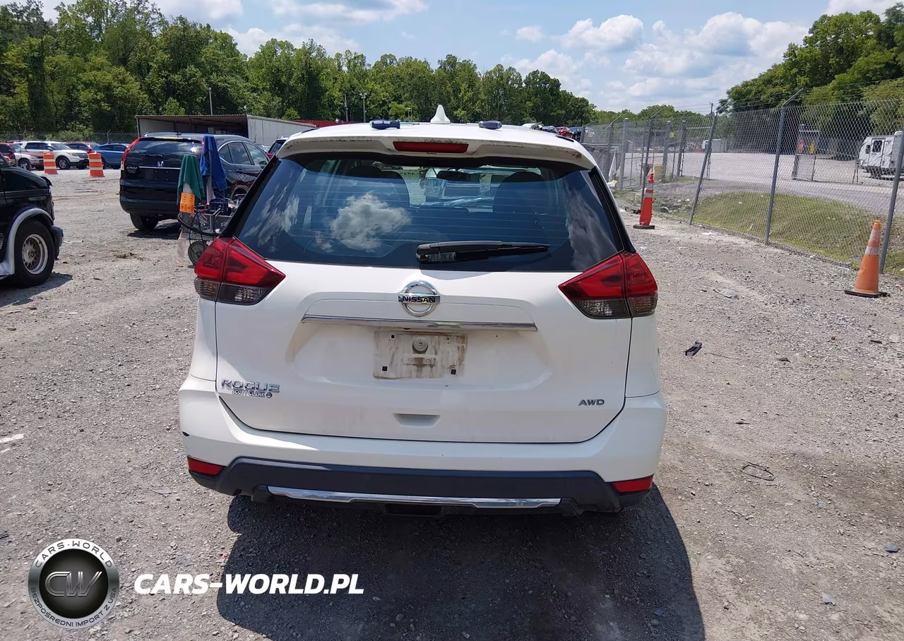 2018 Nissan Rogue S VIN:5N1AT2MV1JC732209 - 16