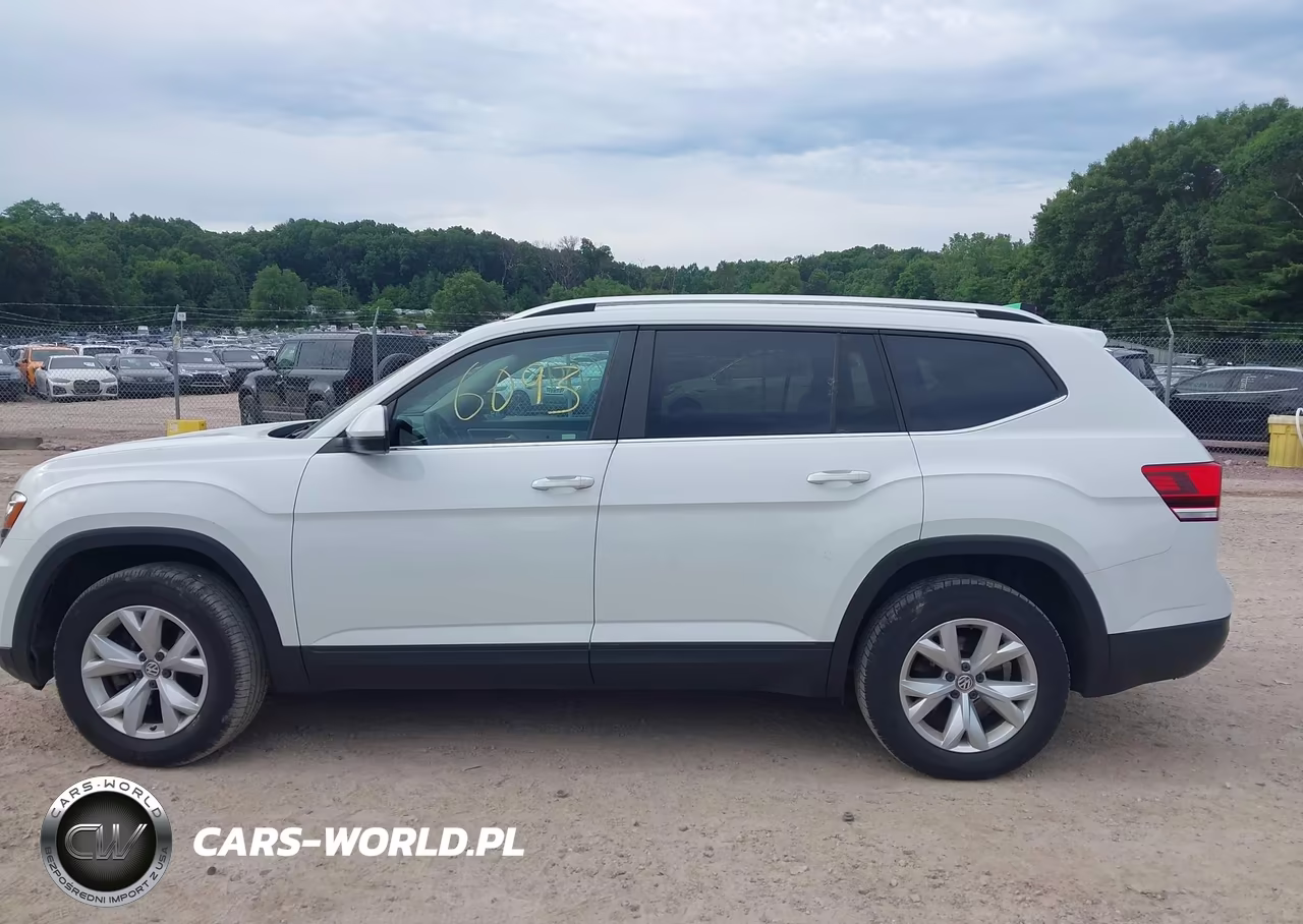 2018 Volkswagen Atlas 3.6L V6 S VIN:1V2GR2CA8JC531367 - 14