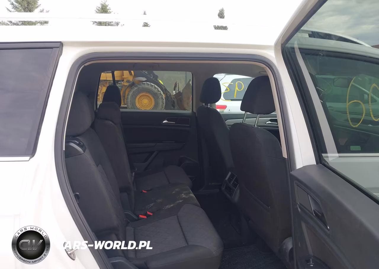 2018 Volkswagen Atlas 3.6L V6 S VIN:1V2GR2CA8JC531367 - 8