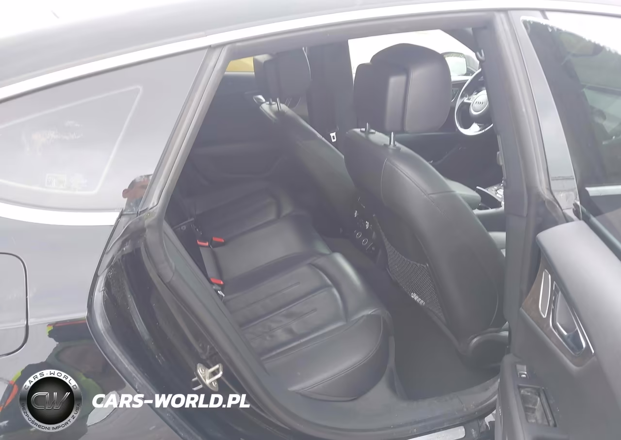 2018 Audi A7 3.0T Premium Plus VIN:WAUW3AFC2JN020227 - 8