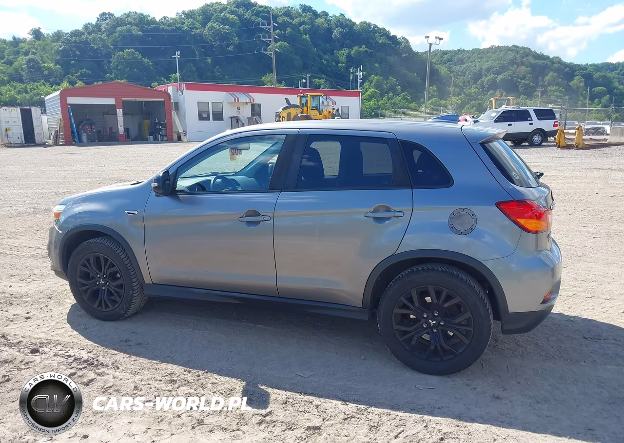2019 Mitsubishi Outlander Sport 2.0 Le VIN:JA4AP3AU7KU024059 - 14
