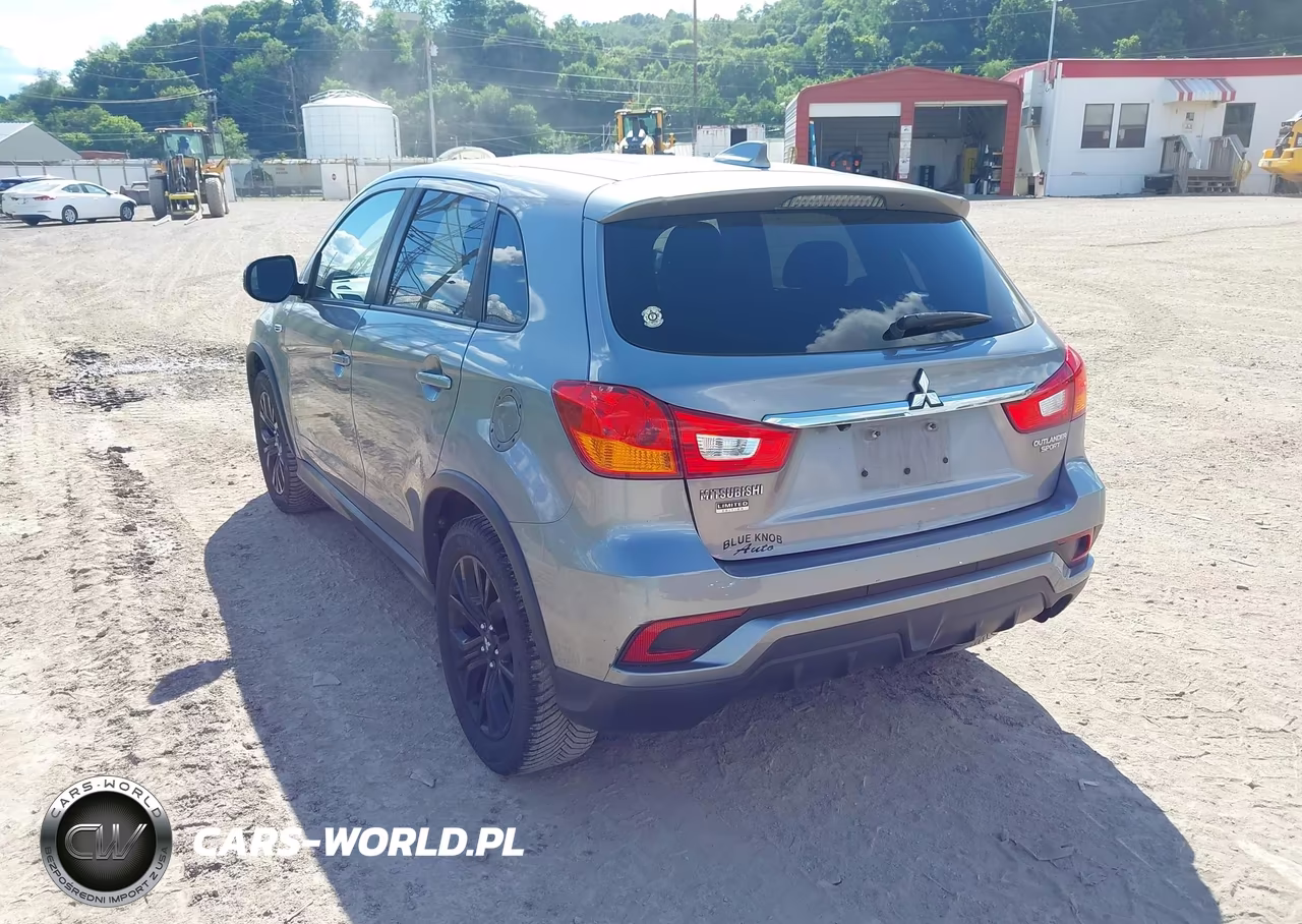 2019 Mitsubishi Outlander Sport 2.0 Le VIN:JA4AP3AU7KU024059 - 3