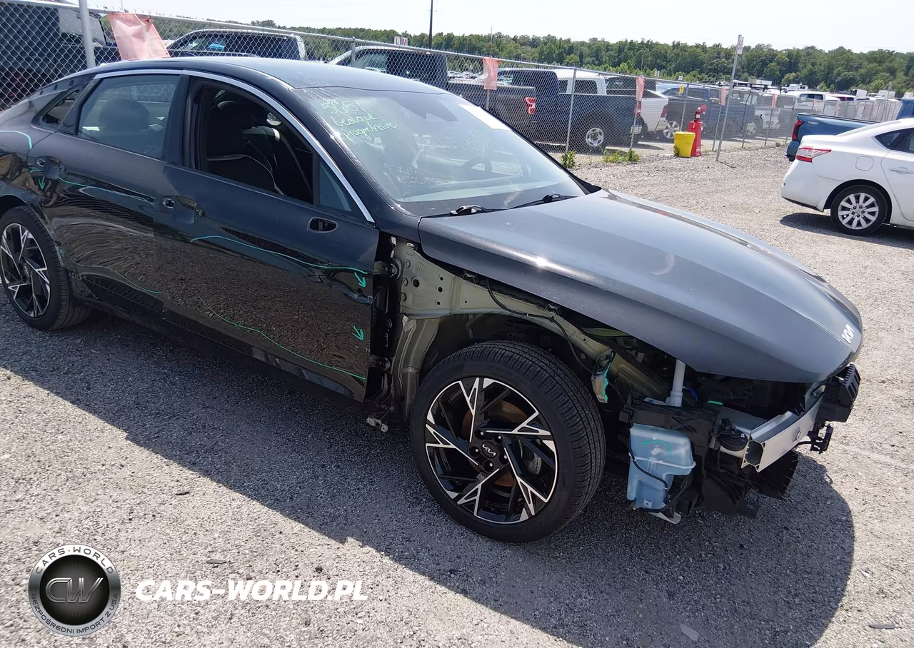 2025 Kia K5 Gt-Line – zdjęcie 1 z 16