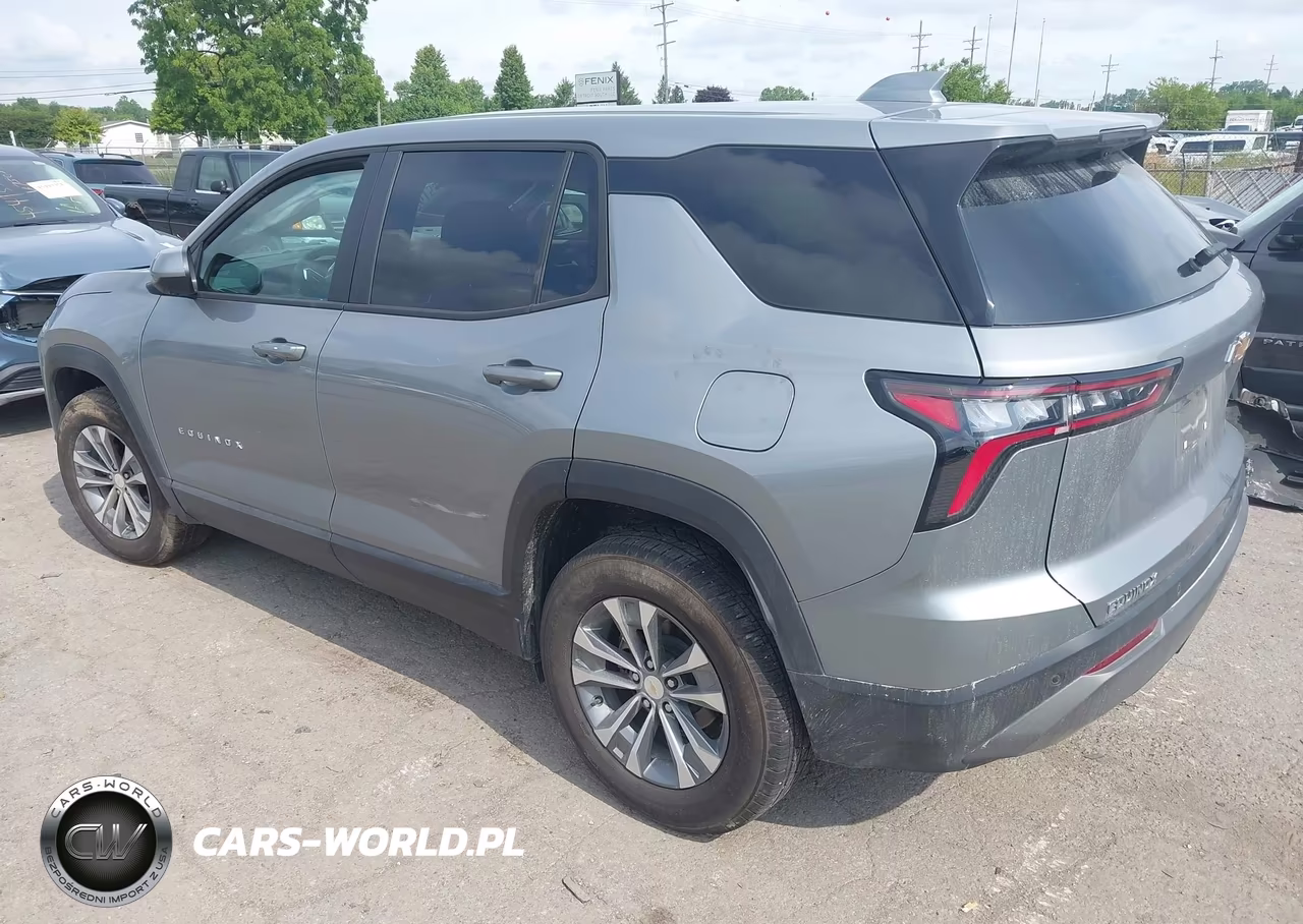 2026 Chevrolet Equinox Fwd Lt VIN:3GNAXHEG5TL285149 - 3