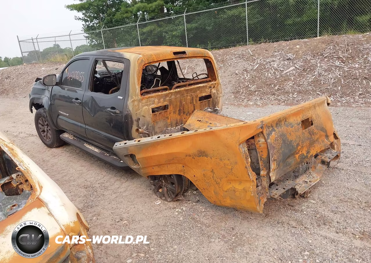 2023 Toyota Tacoma Sr5 V6 VIN:3TYCZ5AN6PT128457 - 3