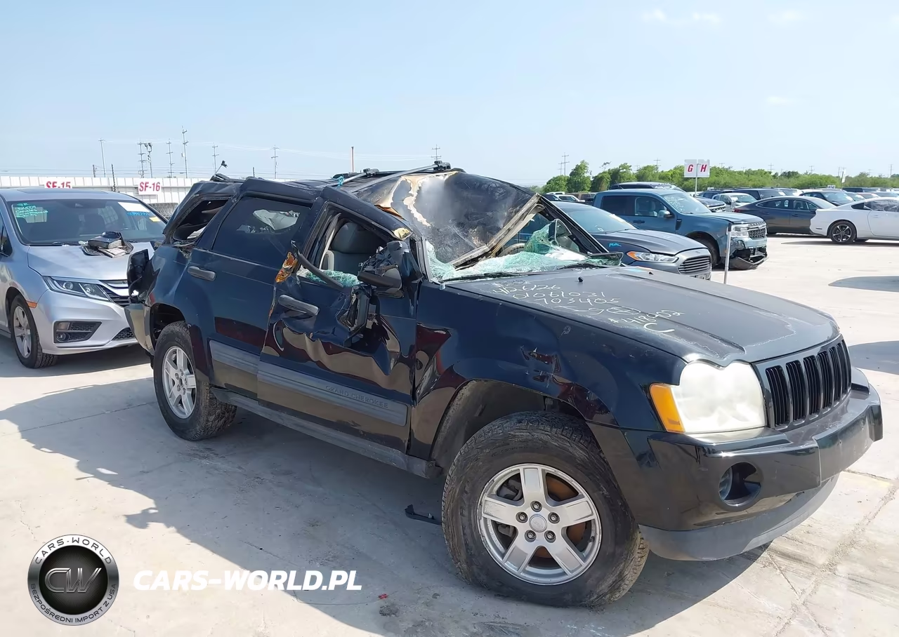 2005 Jeep Grand Cherokee Laredo VIN:1J4GR48K95C703405 - 6