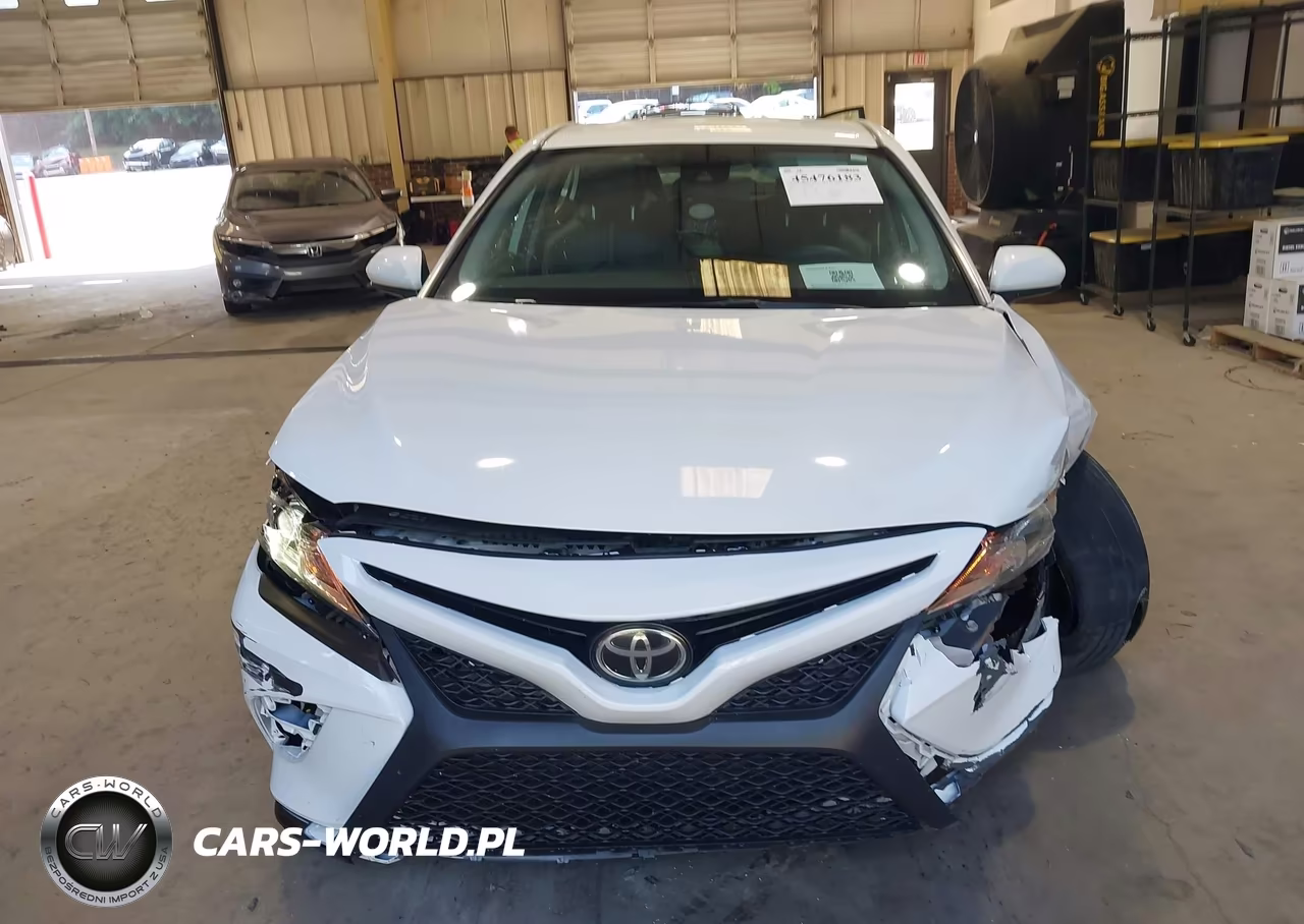 2020 Toyota Camry Se VIN:4T1G11AK1LU941953 - 13